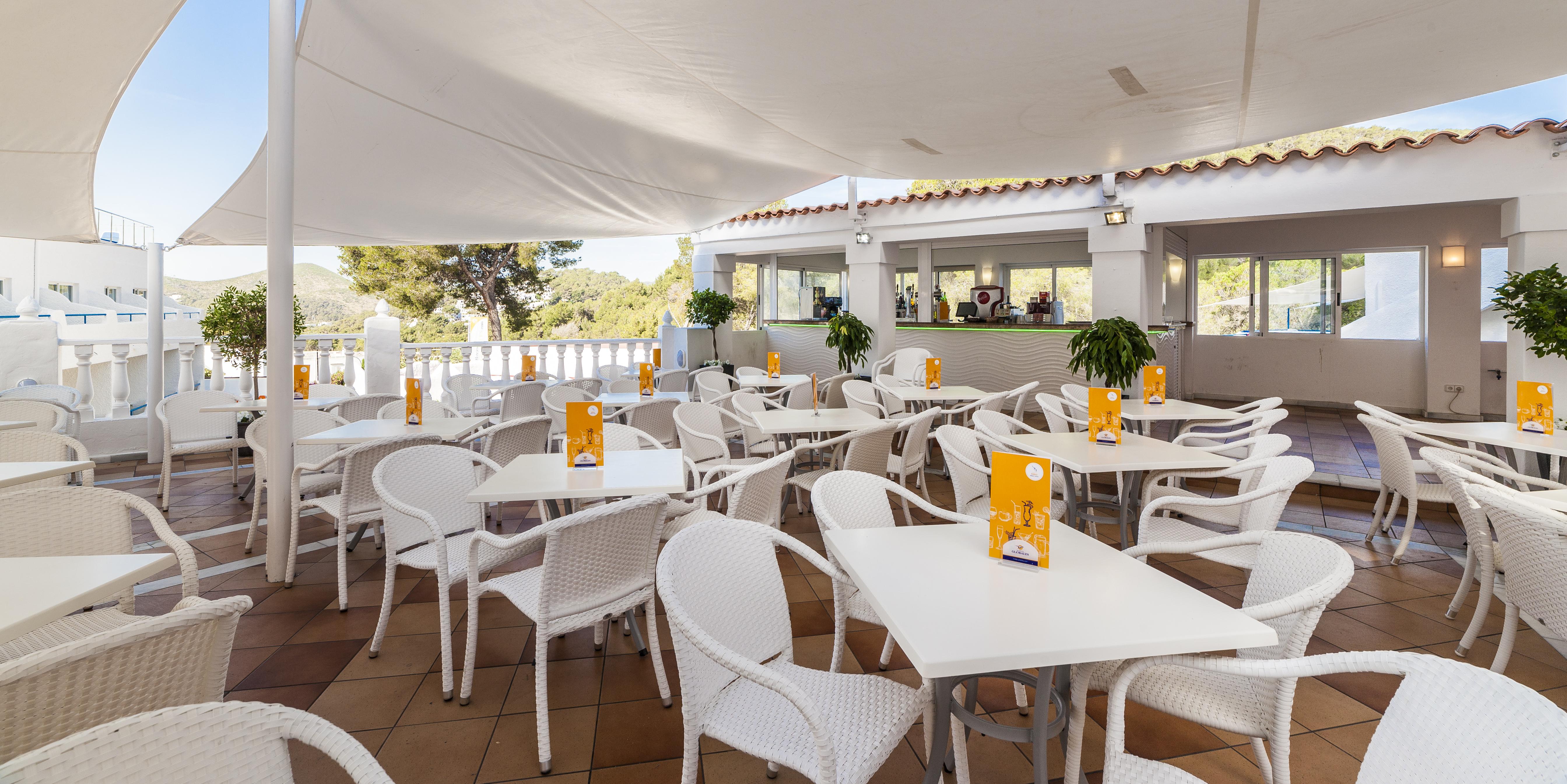 Globales Montemar Hotel Cala Llonga  Bagian luar foto