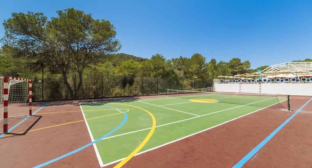 Globales Montemar Hotel Cala Llonga  Bagian luar foto