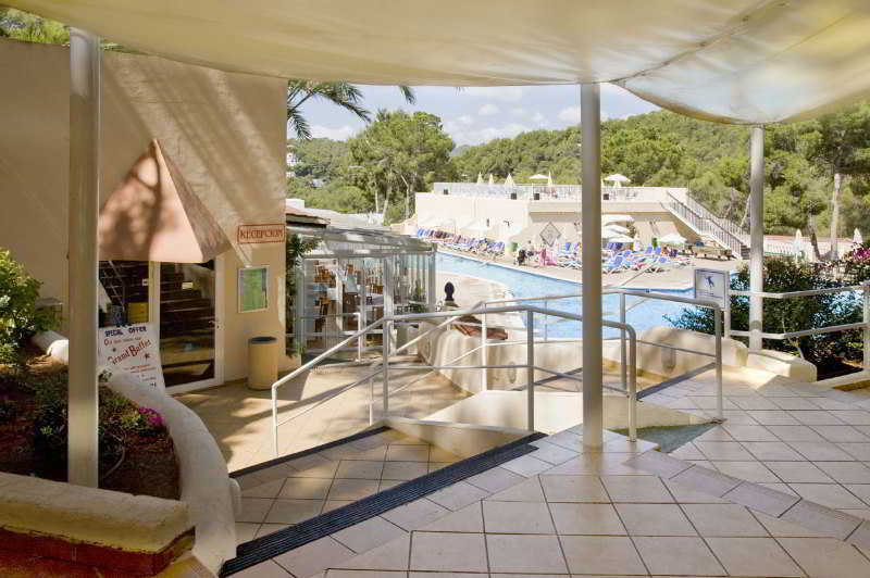 Globales Montemar Hotel Cala Llonga  Bagian luar foto
